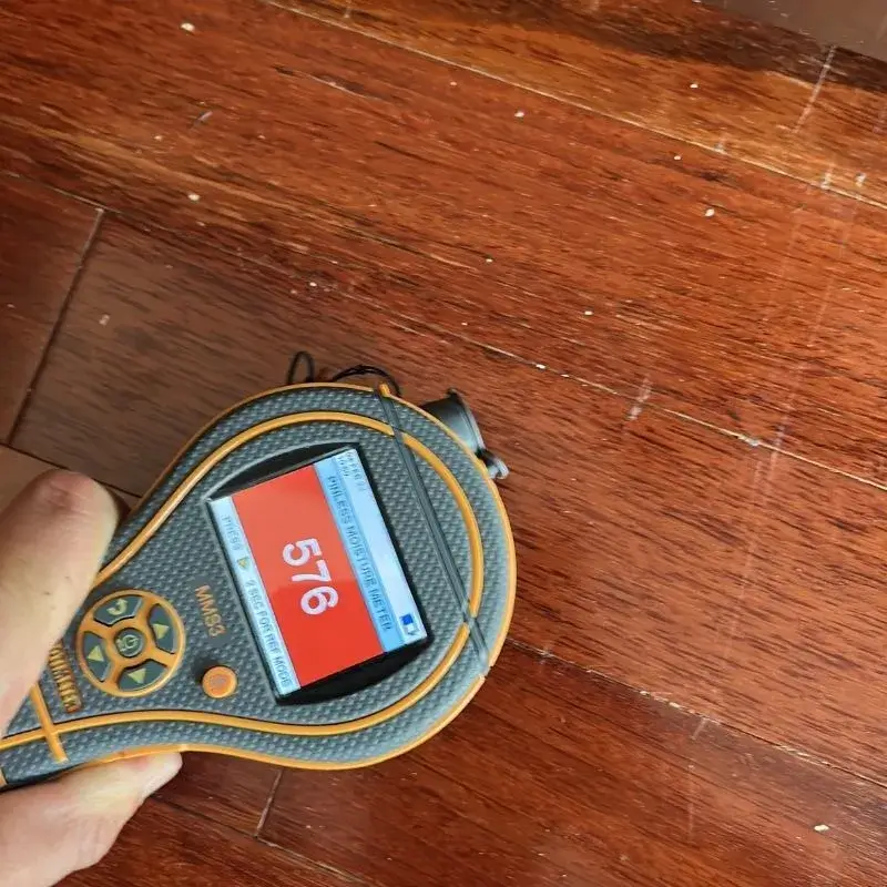 Moisture Meter Reading On Water Damaged Drywall (2)